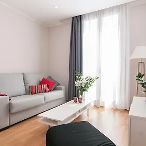 https://pelayo-deluxe-apartments.catalonia-hotels.com